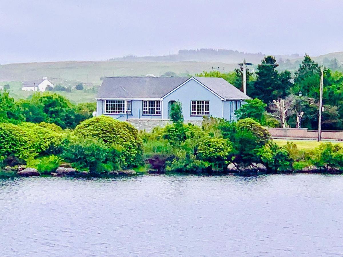 The Lake House Дънглоу Екстериор снимка